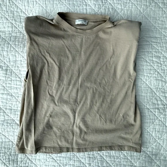 Aritzia Babaton Shoulder Pad Tank - Picture 2 of 10